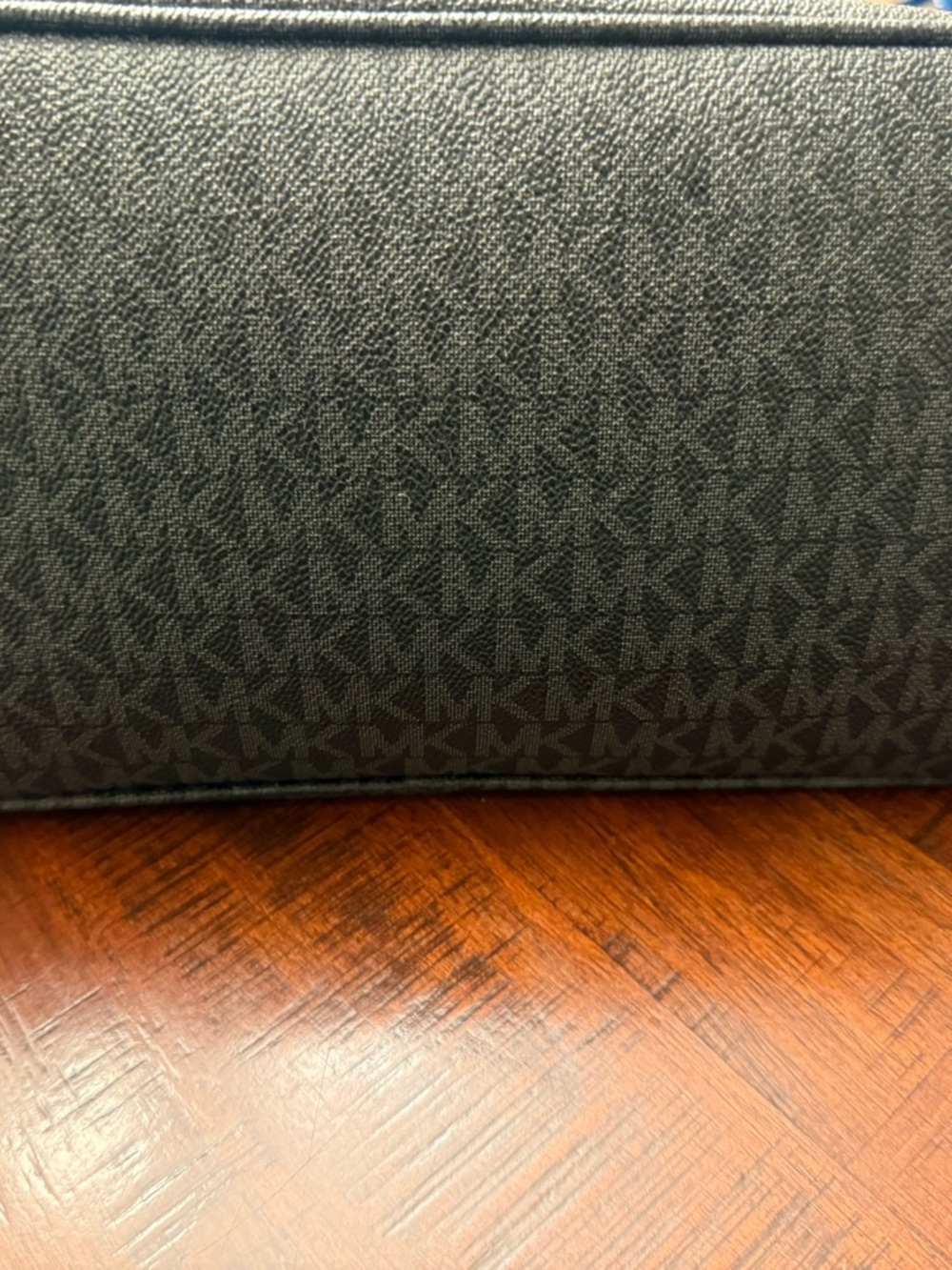 Michael Kors Black and Gray Signature Tote - Picture 2 of 13